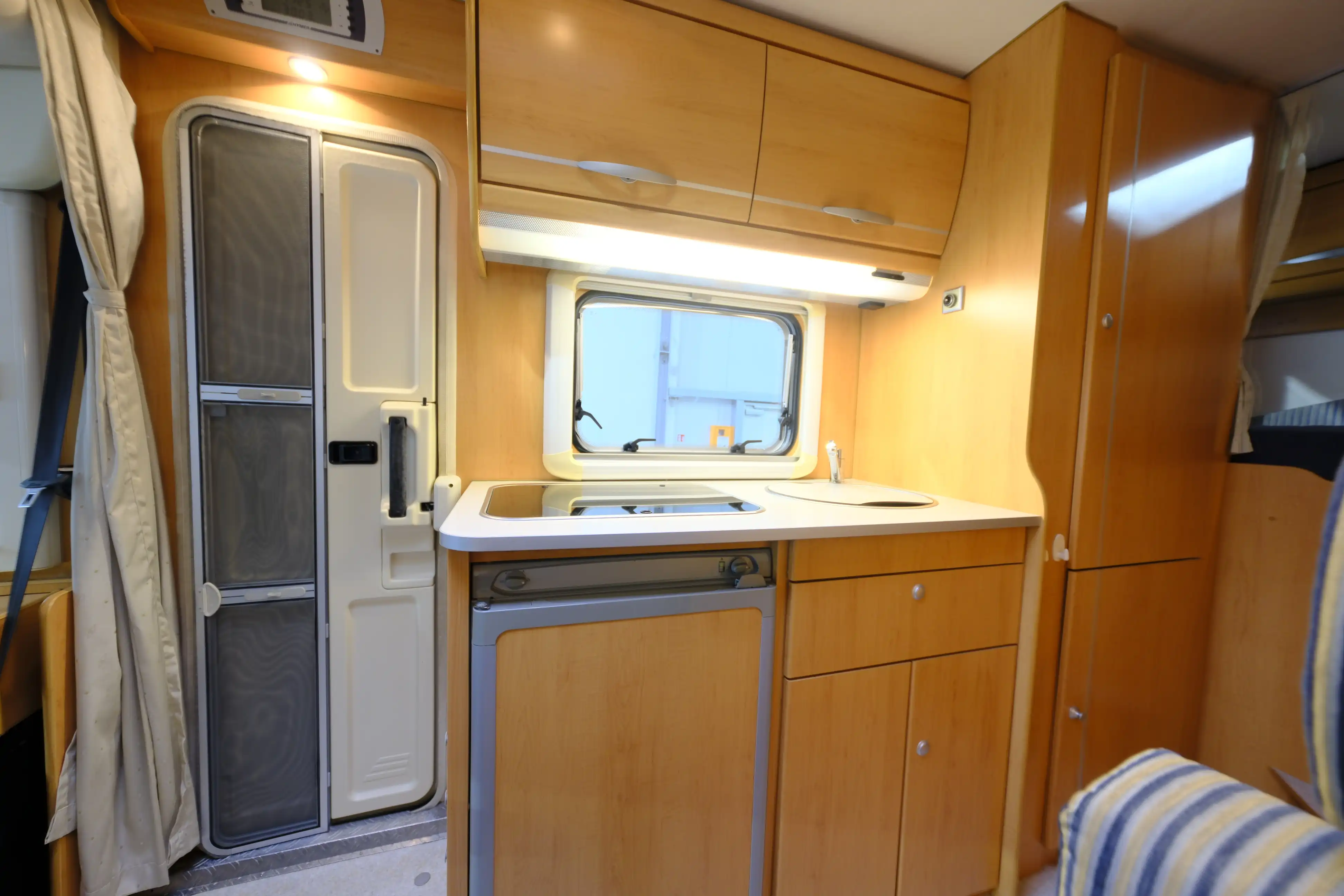 HYMER-ERIBA B 504 Classic - Ansicht 12